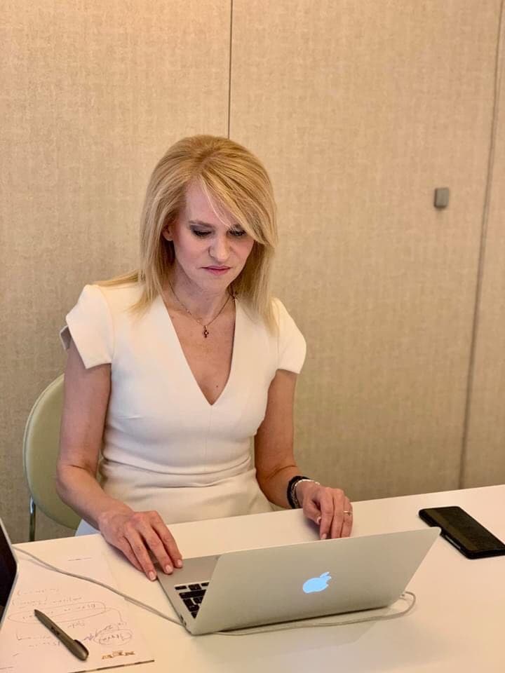 Τζάκρη: πλήρη αποτυχία της κυβέρνησης να ελέγξει την πανδημία