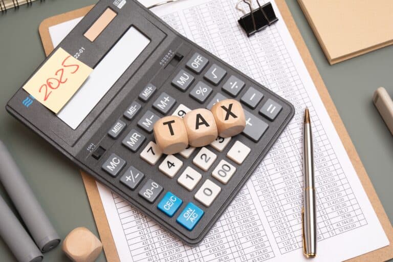 Αναδρομικά: Η ώρα της εφορίας – Προθεσμία μέχρι τον Δεκέμβριο