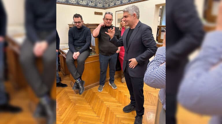 Με αιχμές το προσωρινό (;) «αντίο» του Οδυσσέα στους κοινοβουλευτικούς συντάκτες