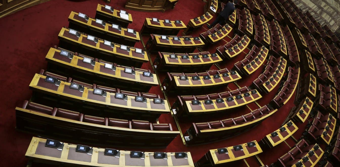 Βουλή: Πέρασε το εργασιακό νομοσχέδιο