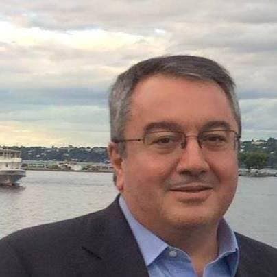 Mόσιαλος: Εάν ο ιός αλλάξει περισσότερο ίσως χρειαστούμε νέα εμβόλια