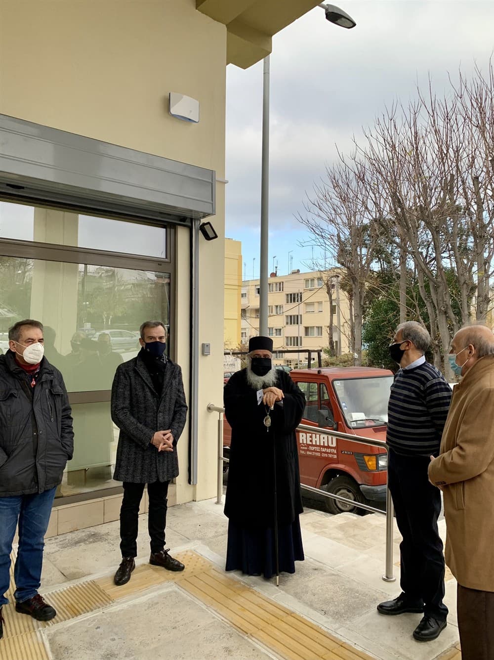 Επίσκεψη Ζέρβα στο νέο ΚΕΠ της Β΄ Δημοτικής Κοινότητας