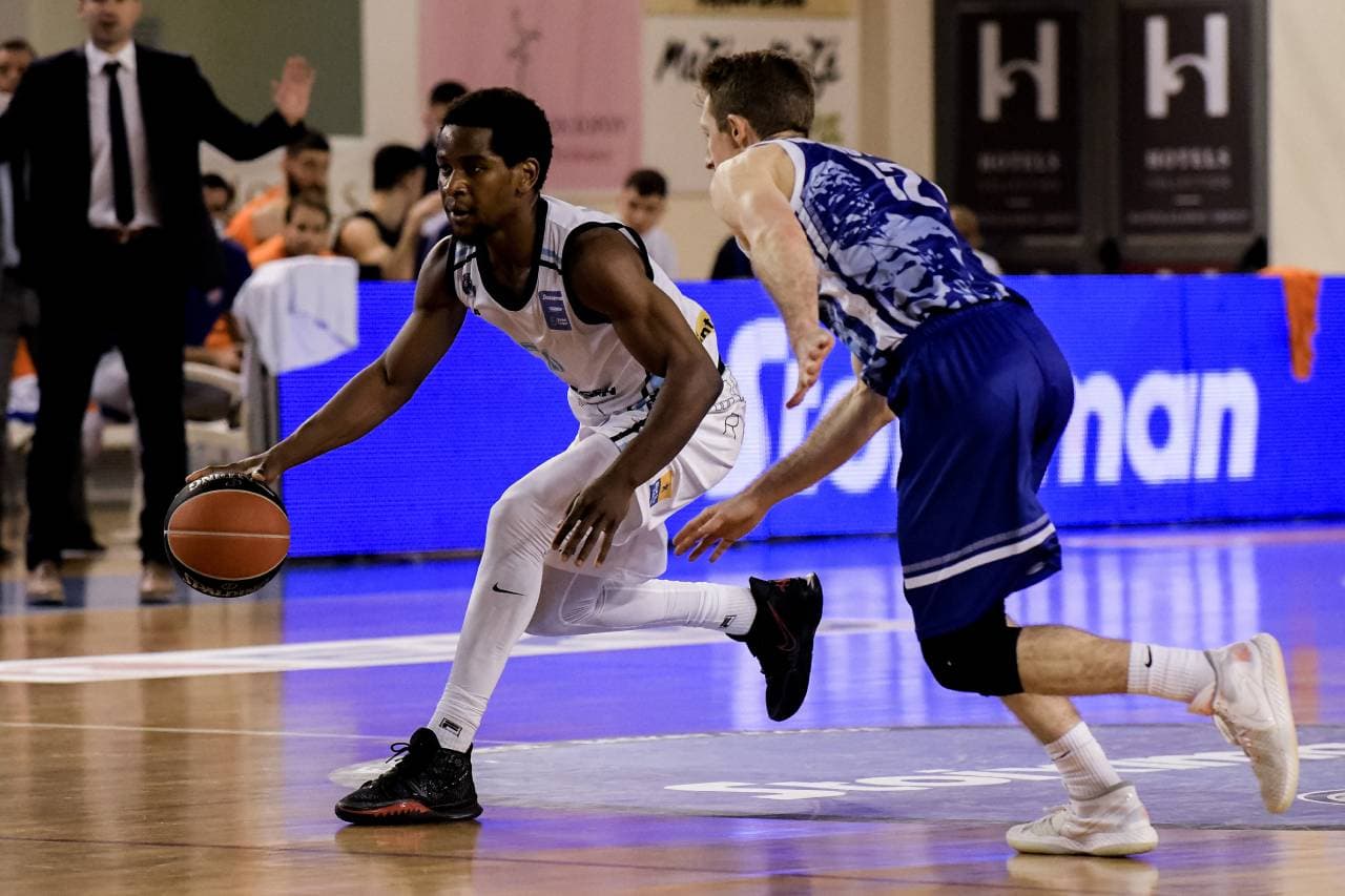 Έκτη νίκη για τον Κολοσσό