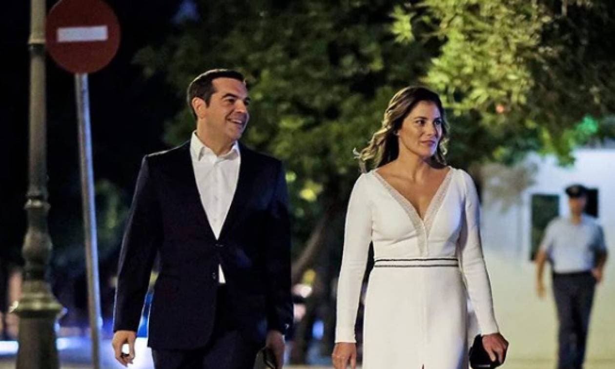 Η Μπέτυ Μπαζιάνα δεν θα παραστεί στο αποψινό επίσημο δείπνο