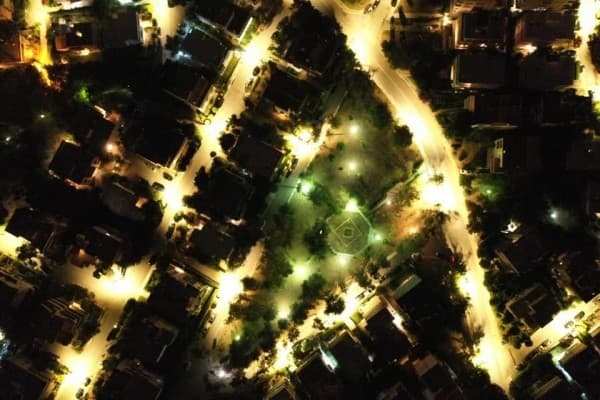 Ευχαριστημένοι 8 στους 10 Έλληνες από την ποιότητα ζωής στη γειτονιά τους