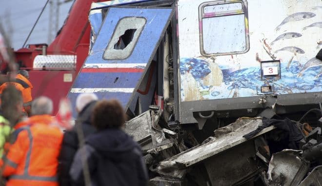 Τέμπη: Η λίστα με τα ονόματα των τραυματιών - Ανάμεσά τους ένα κοριτσάκι 6,5 ετών