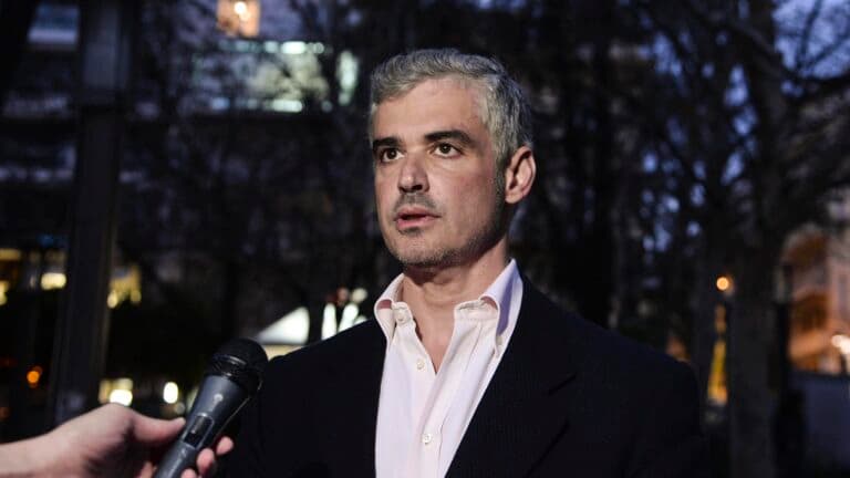 Άρης Σπηλιωτόπουλος: “Στη ΝΔ βρίσκονται δύο κόσμοι – Άφθαρτος και πετυχημένος ο Κασσελάκης