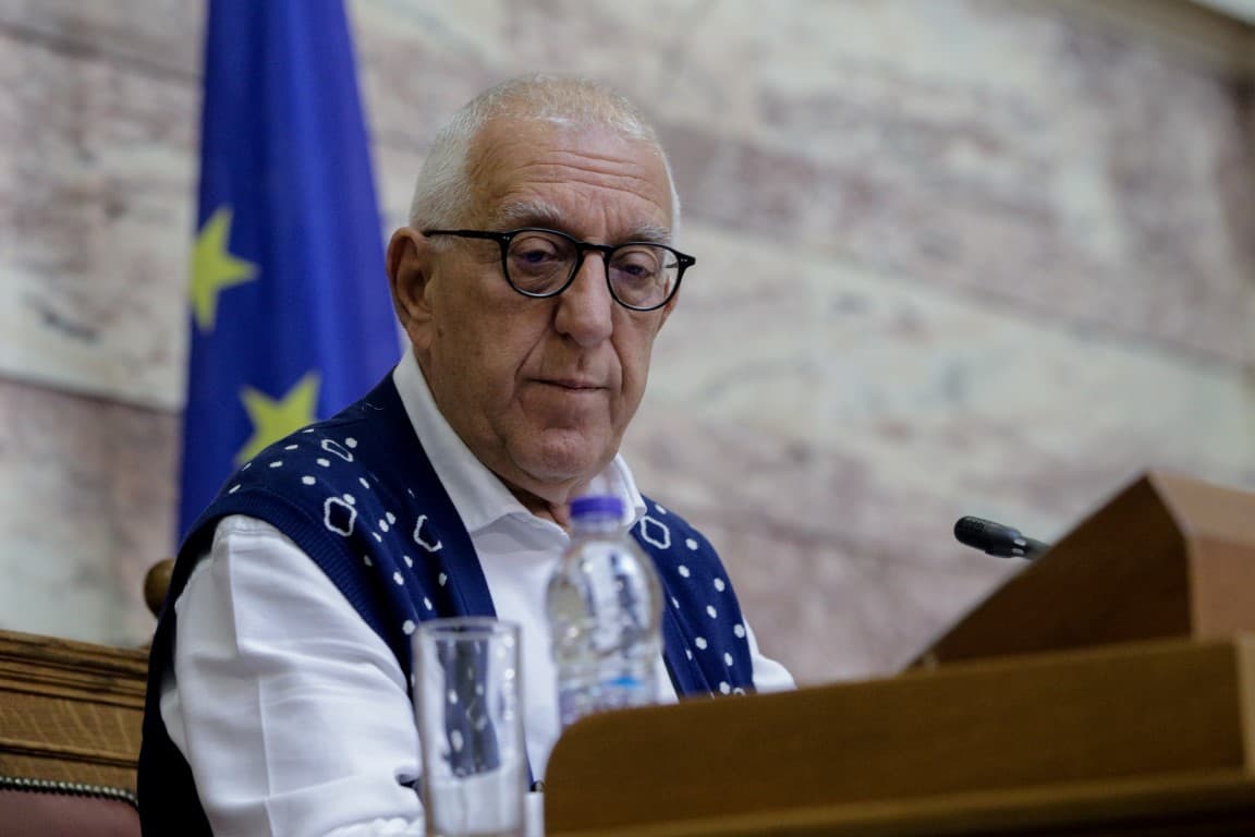 Βόμβα του Νικήτα Κακλαμάνη για την κυβέρνηση: «Ἡ ήττα είναι καμπάνα καί ξέρουμε γιά ποιόν κτυπά!»