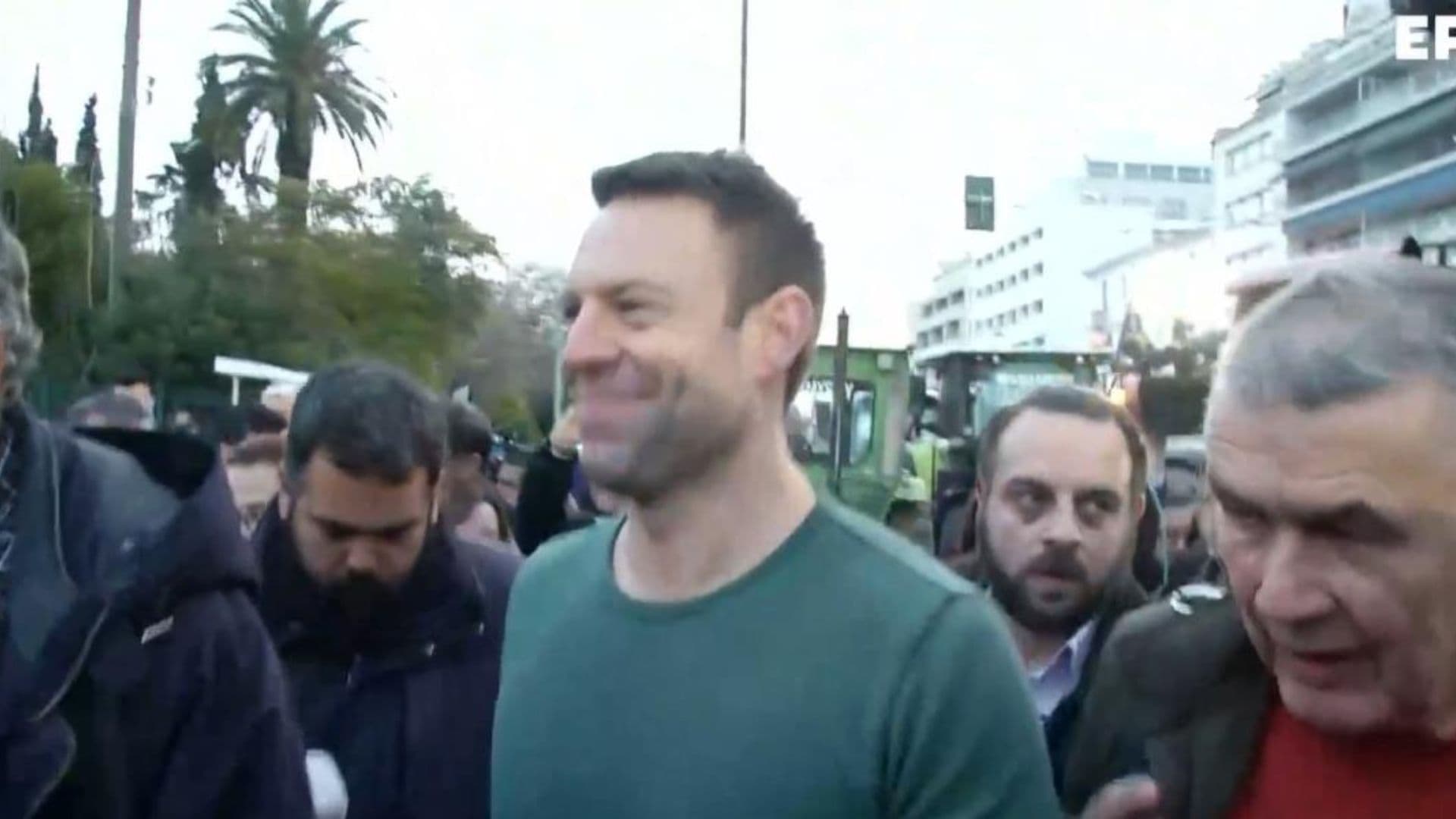 Ο Κασσελάκης ετοιμάζεται για τη μάχη ηγεσίας και τηλεφωνεί σε μέλη της κεντρικής επιτροπής