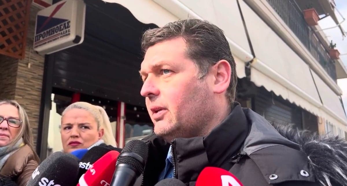 Διπλό φονικό στους Γόννους: Ταμπουρωμένος ο δράστης με χειροβομβίδα