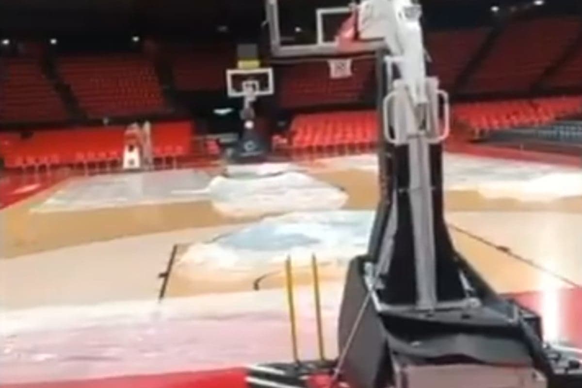 Προβλήματα στο ΣΕΦ λόγω ισχυρών βροχοπτώσεων