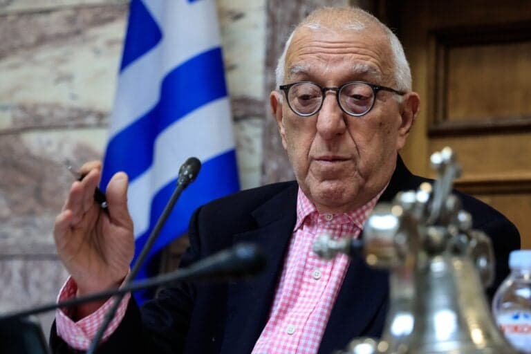 Αιχμές Κακλαμάνη για Καρυστιανού - Τι είπε για τη Ζωή Κωνσταντοπούλου