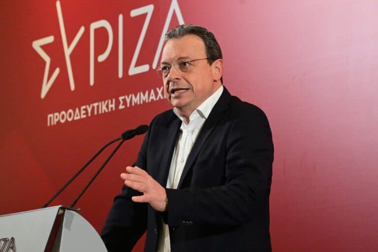 Πυρά Πολάκη και Παππά κατά Φάμελλου στην ΚΕ του ΣΥΡΙΖΑ