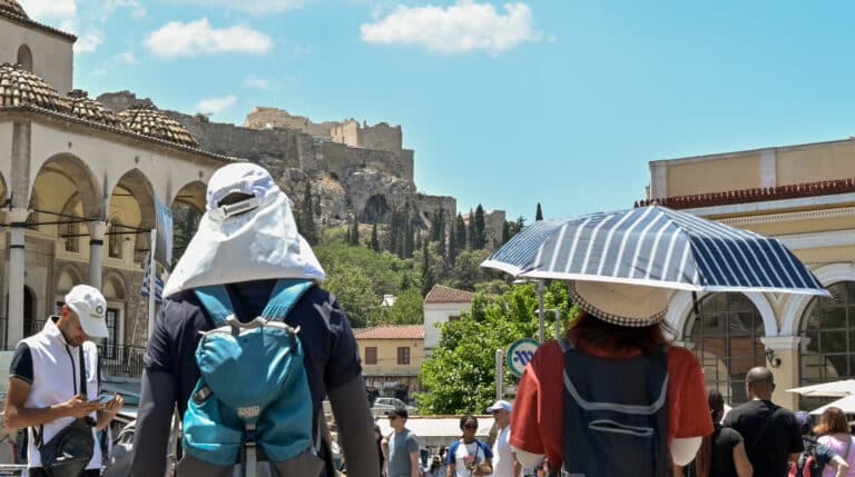 Καύσωνας με 42°C: Προειδοποίηση από Μαρουσάκη