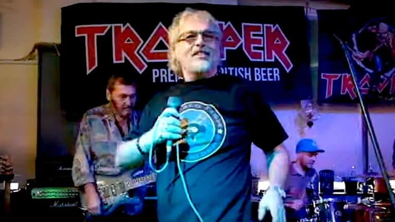 Πολ Μάριο Ντέι: Πέθανε ο πρώτος τραγουδιστής των Iron Maiden