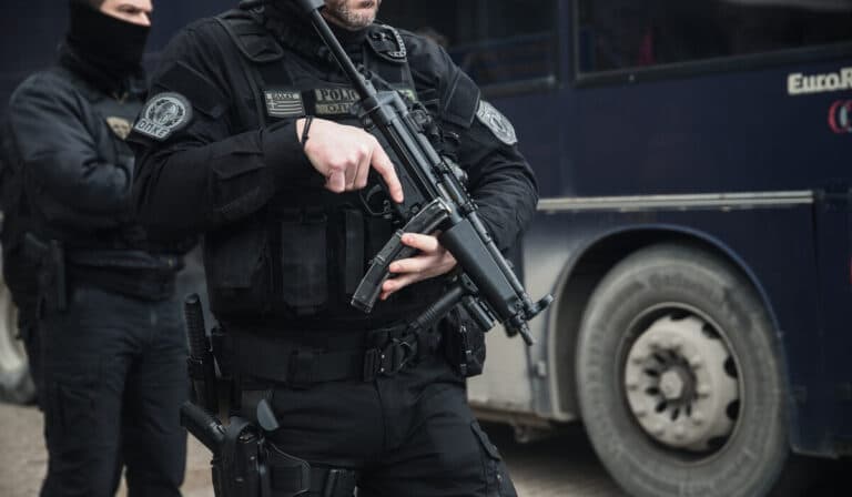 Κακουργηματική δίωξη σε βάρος των έξι Τούρκων που συνελήφθησαν στην Αττική