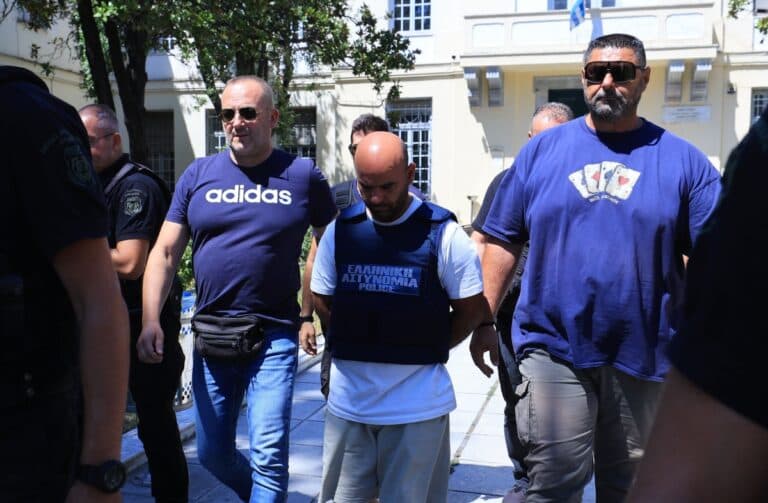 Γυναικοκτονία στο Βόλο: Με εργαλείο ψησίματος σκότωσε ο 40χρονος την 36χρονη σύζυγό του