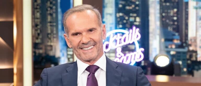 Έξαλλος με τη Ζωή ο Πέτρος Κωστόπουλος: «Γελάνε και οι κότες»