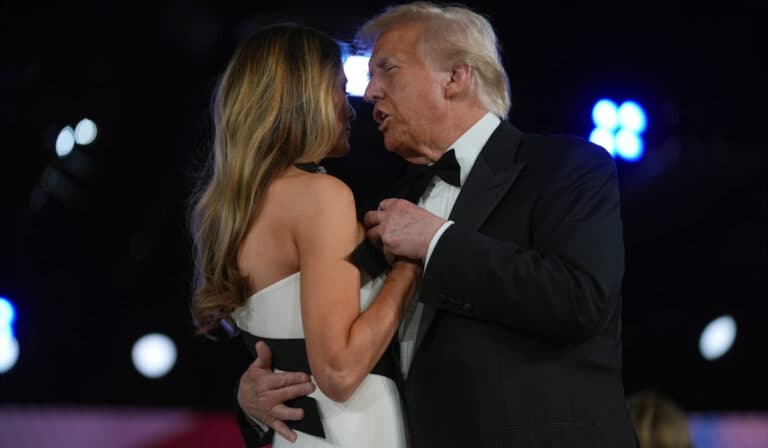 Ιδιωτική προβολή της ταινίας «Μελάνια» από τη Μελάνια Τραμπ στον Λευκό Οίκο