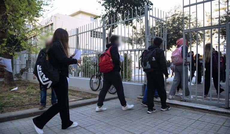 Νέα εγκύκλιος για τις απουσίες στα σχολεία – Πότε δεν θα προσμετρώνται