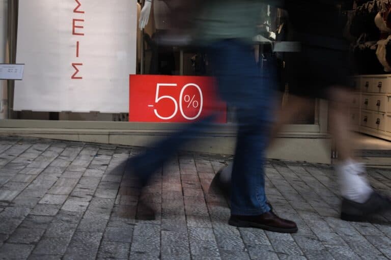 Κυριακή με ανοιχτά μαγαζιά - Το ωράριο και σε σούπερ μάρκετ