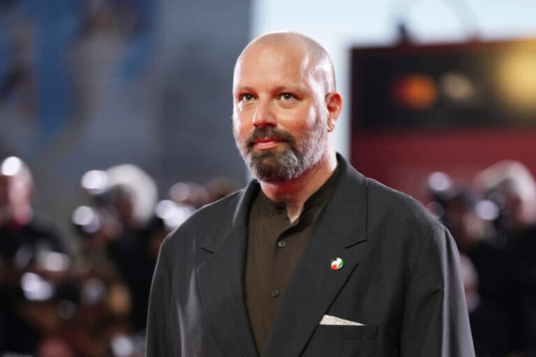 Ο Λάνθιμος υπογράφει το νέο σποτ του Super Bowl με πρωταγωνιστή τον Τζορτζ Κλούνεϊ