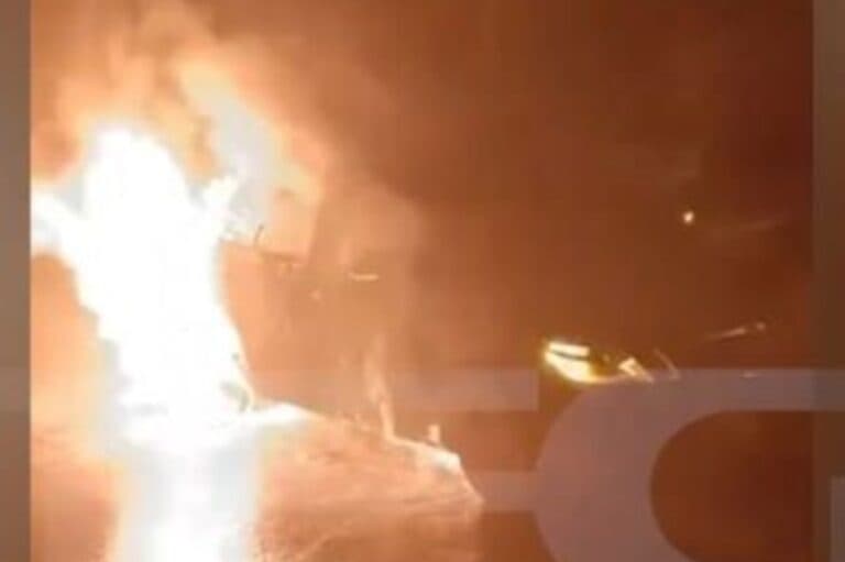 Δασκάλα γιόγκα προκάλεσε εκρήξεις σε αυτοκίνητα συγγενών και φίλων