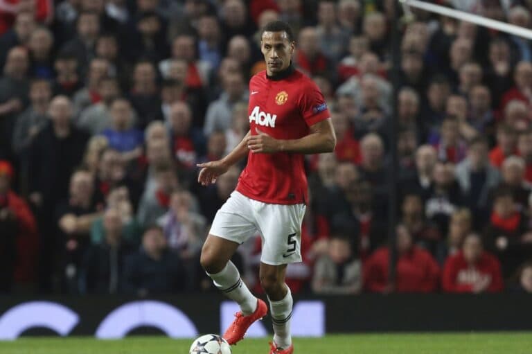 Ρίο Φέρντιναντ: Σοκ με τον θρύλο της Γιουνάιτεντ – Στα 47 του χρησιμοποιεί αναπηρικό αμαξίδιο