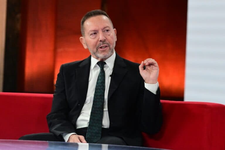 Στουρνάρας στο Bloomberg: Η ΕΚΤ παρακολουθεί την άνοδο του ευρώ, αλλά η κατάσταση δεν είναι δραματική