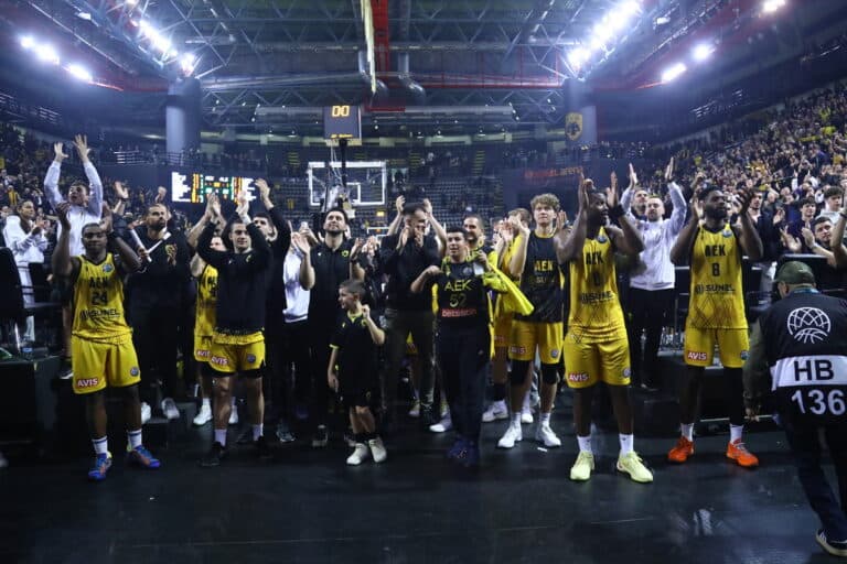 Άλμπα – ΑΕΚ: Τελικός στο Βερολίνο για την «Ένωση»