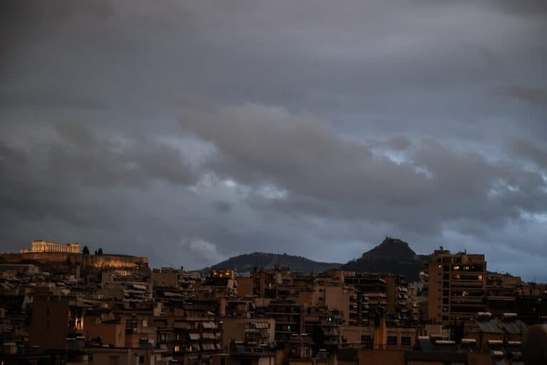 Φονική κακοκαιρία Erminio: Προβλήματα και θύματα στην Αττική