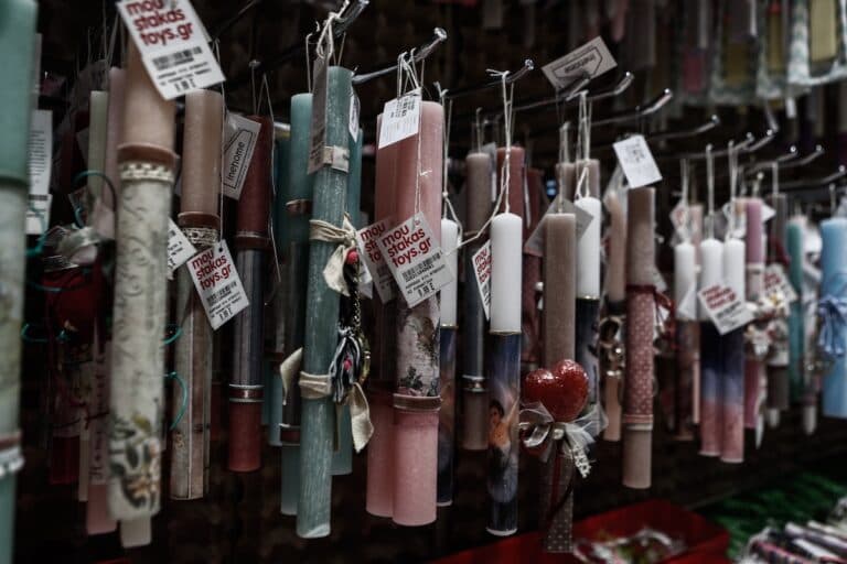 Εορταστικό ωράριο Πάσχα 2026: Από σήμερα σε ισχύ – Τι ώρες είναι ανοιχτά τα μαγαζιά