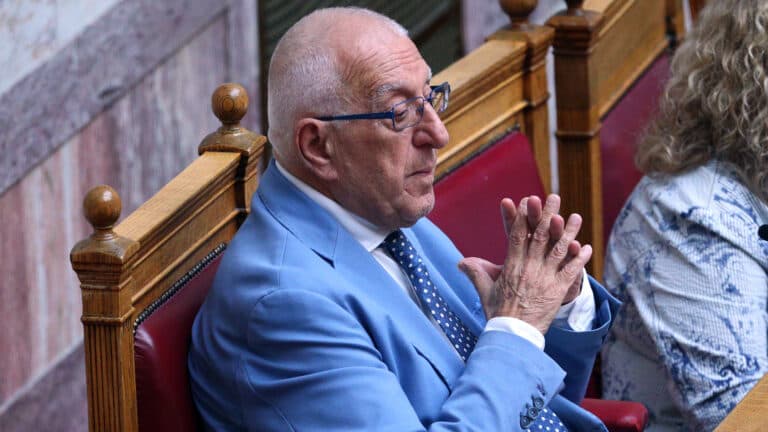 Κακλαμάνης για δικογραφία ΟΠΕΚΕΠΕ 2: «Αν έρθει έως Κυριακή, ανακοινώνεται Δευτέρα» – Ανοιχτή η Βουλή σε κάθε εξέλιξη