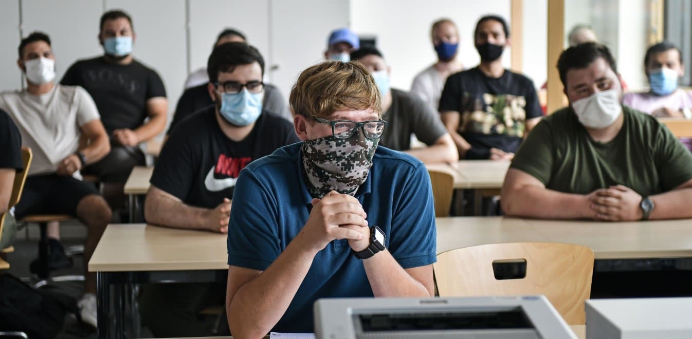 ΑΠΘ: Μειώνεται κατά 50% o δείκτης μετάδοσης κορονοϊού σε τάξη με 15 μαθητές