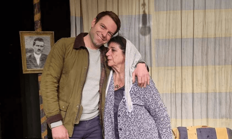 Στο Θέατρο «Μεταξουργείο» ο Στέφ. Κασσελάκης για την «Αγγέλα Παπάζογλου» με την Άννα Βαγενά