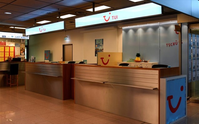 Η βρετανική TUI ακυρώνει όλα τα πακέτα διακοπών σε Βαλεαρίδες Η βρετανική TUI ακυρώνει όλα τα πακέτα διακοπών σε Βαλεαρίδες και Κανάριες Νήσους έως τις 4 Αυγούστου