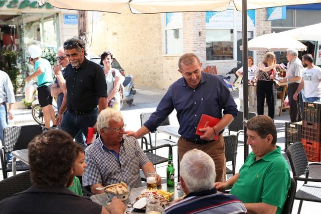 
                
Περιοδεία Σωκράτη Βαρδάκη και στελεχών του ΣΥΡΙΖΑ στη Μεσαρά

            

