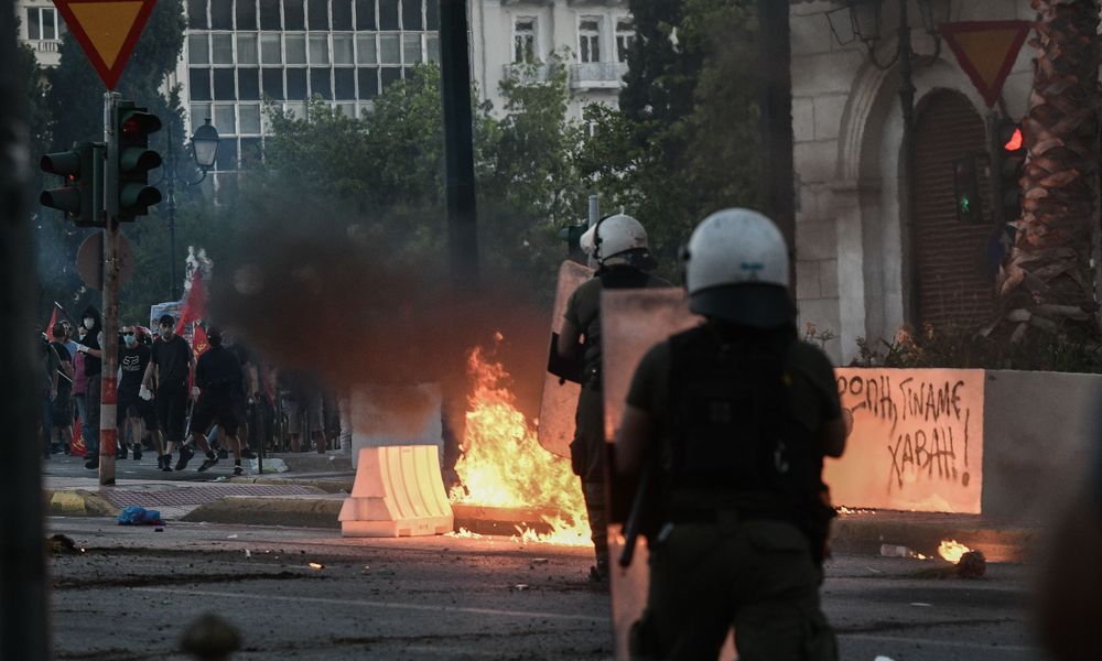 ΣΥΡΙΖΑ: Πρόβα των σχεδίων της κυβέρνησης η ακραία καταστολή - Να αποπεμφθεί ο Χρυσοχοΐδης