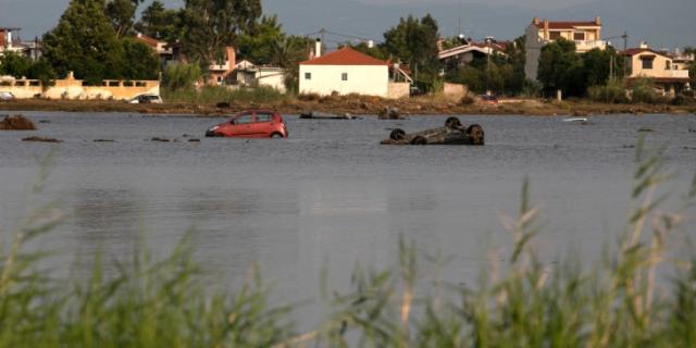 
                
Ερώτηση στην ΕΕ από τον Π. Κόκκαλη για το 112, τα εργαλεία πρόβλεψης και τα πρωτόκολλα αντιμετώπισης ακραίων φαινομένων

            

