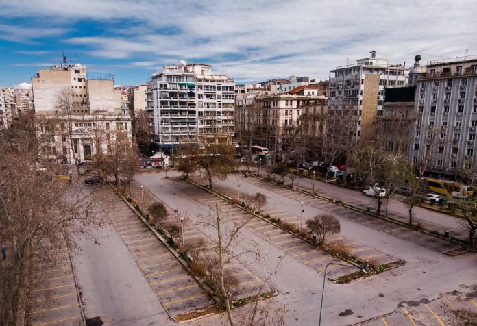 plateia eleytheria parking