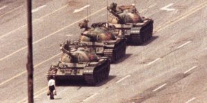 tiananmen kina tanks