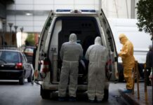 Συγκλονίζουν οι μαρτυρίες της γιατρού από τα Γιαννιτσά, που μίλησε για τις τρομερά δύσκολες συνθήκες νοσηλείας και την κατάσταση του προσωπικού.