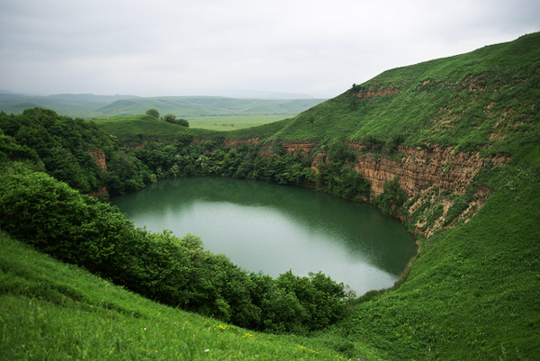 karstlake1