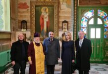 Θεοδώρα Τζάκρη