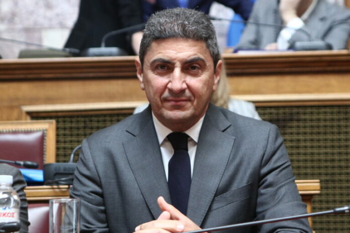 aygenakis-768x512.jpg