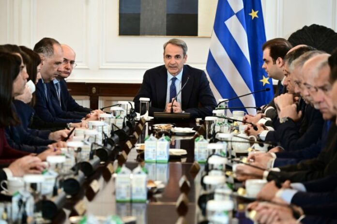 mitsotakis_II-2-768x511.jpg