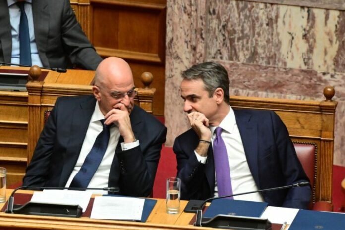 mitsotakis_dendias-768x512.jpg