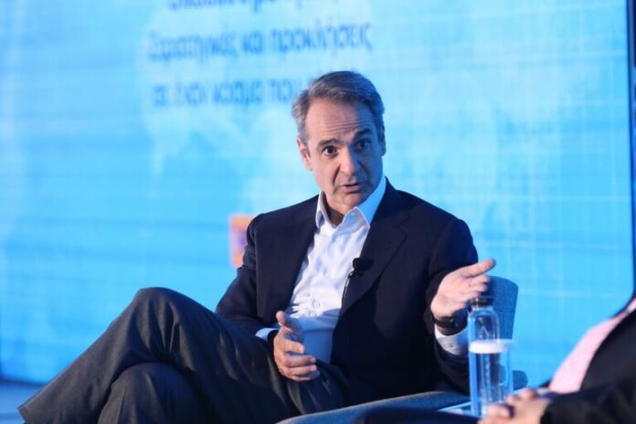 mitsotakis_synenteyxi-768x512.jpg
