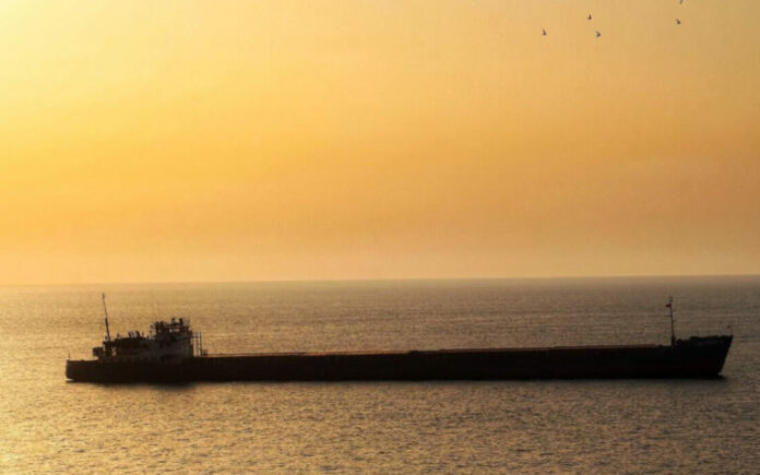 ploia-tanker-stolos-768x480.jpg