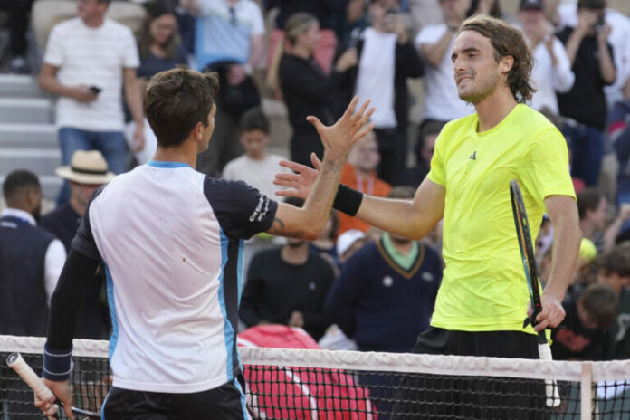 tsitsipas-apookleismos-roland-garros-768x512.jpg